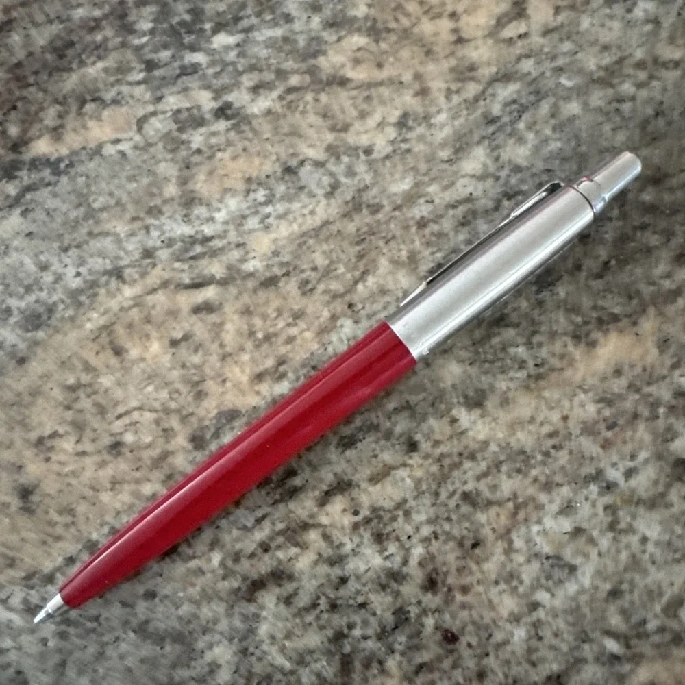 Parker JOTTER LI Burgundy Chrome Plastic Threads Ball Point Black Ink Works